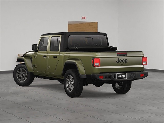 2025 Jeep Gladiator Sport S photo 3