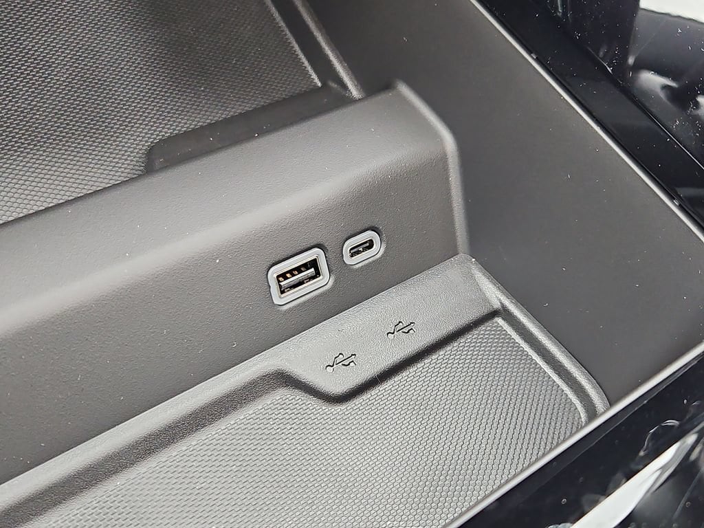 2026 Chevrolet Tahoe Premier - Photo 12