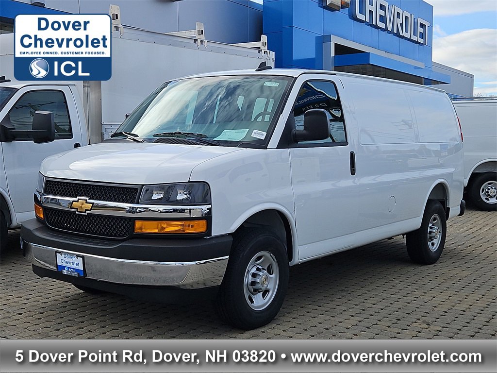 2025 Chevrolet Express Cargo Work Van's photo