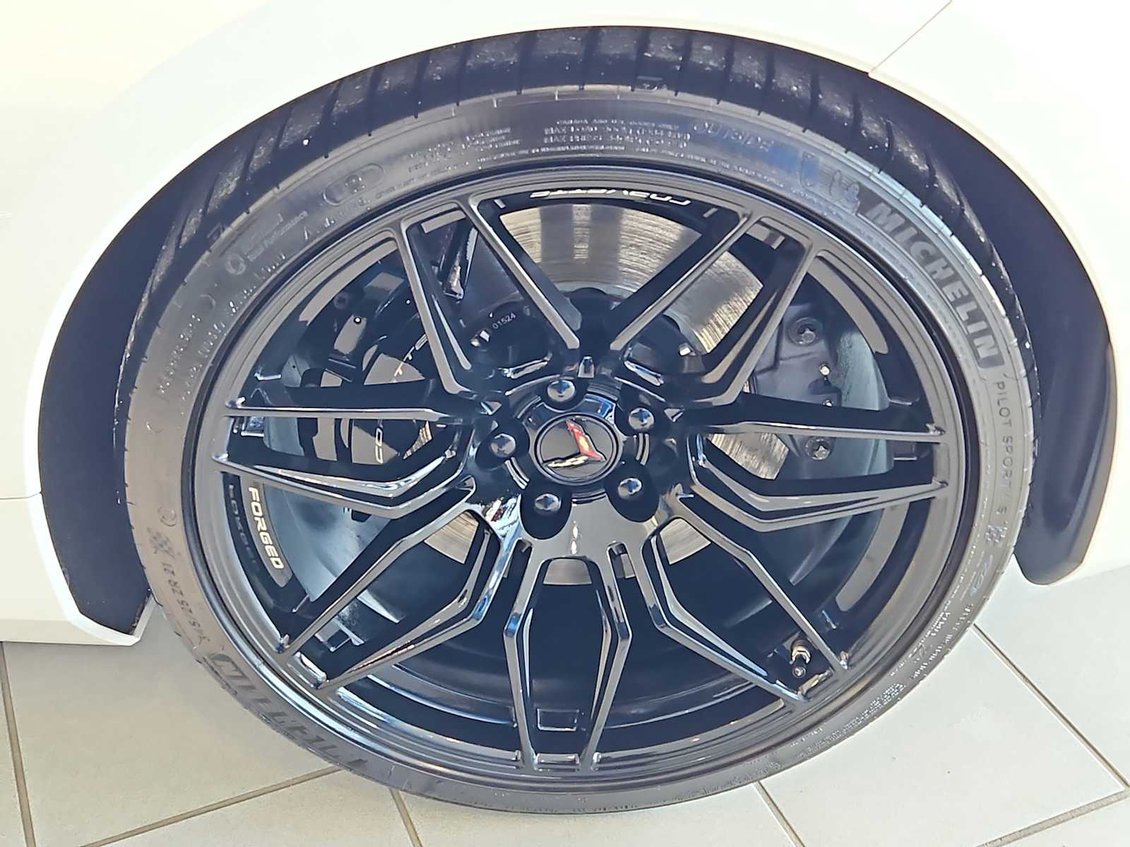 2024 Chevrolet Corvette 2LZ - Photo 8