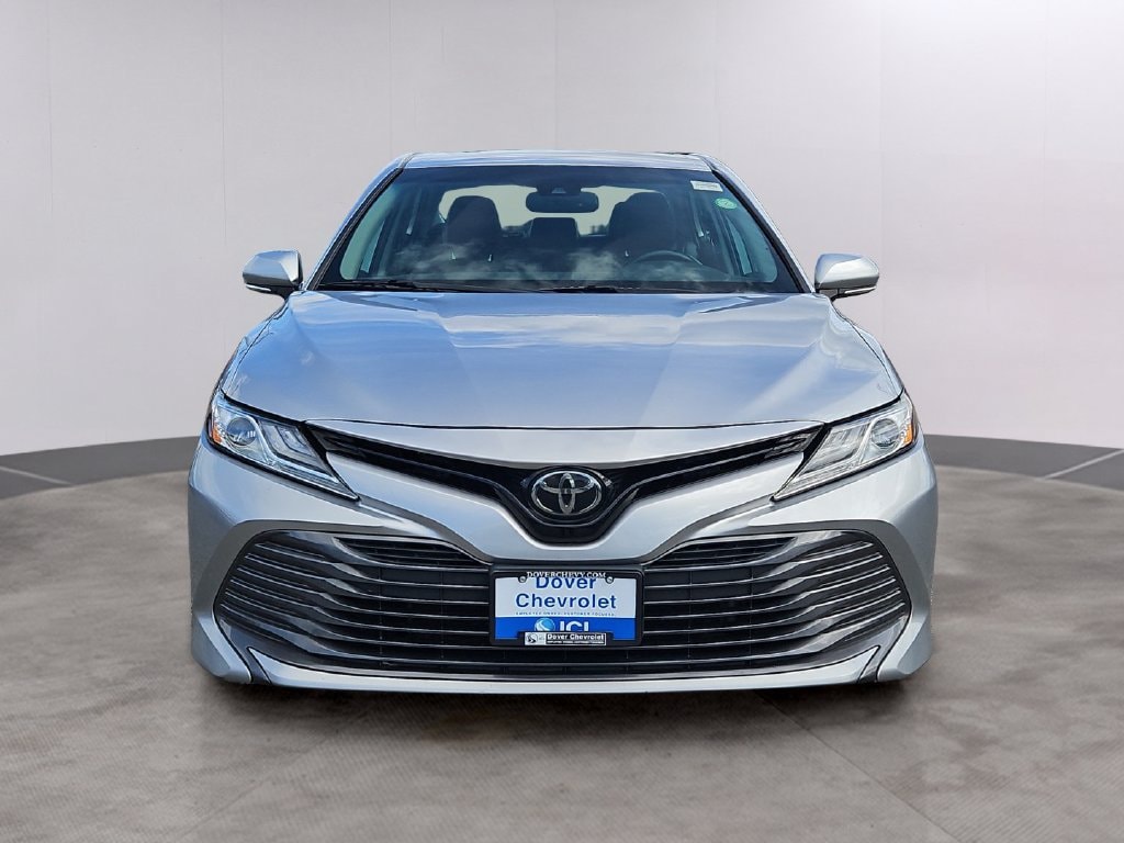 Used 2020 Toyota Camry XLE Sedan