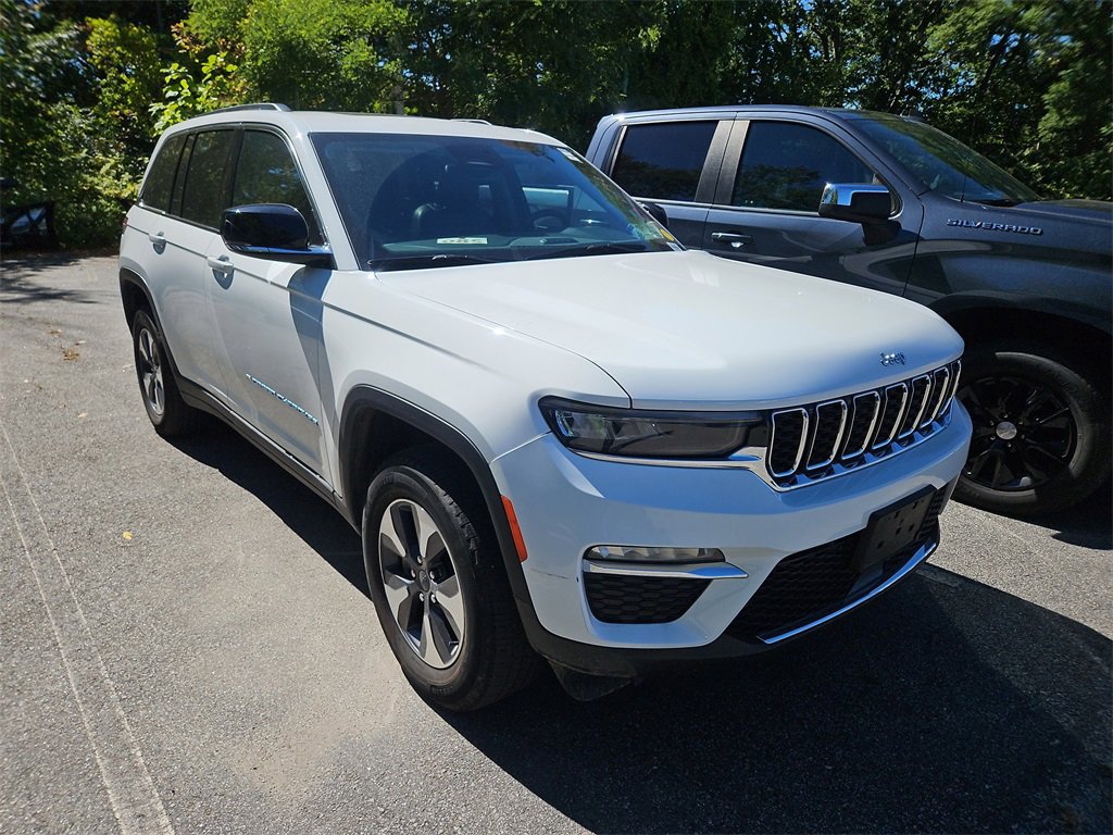 2023 Jeep Cherokee 4xe photo 3