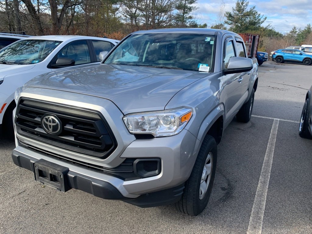 2020 Toyota Tacoma SR5 photo 2