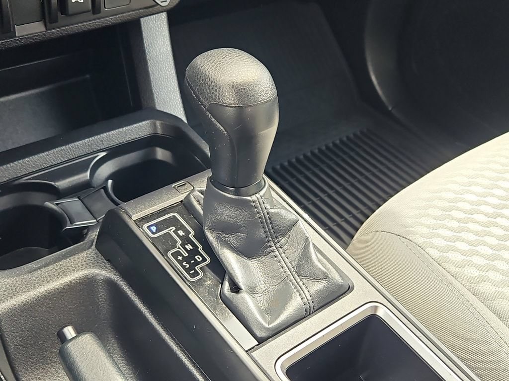 2022 Toyota Tacoma SR - Photo 22