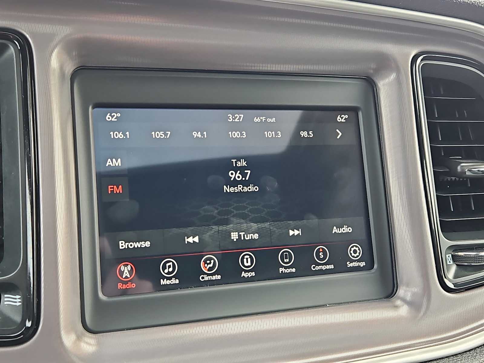 2022 Dodge Challenger R/T - Photo 26