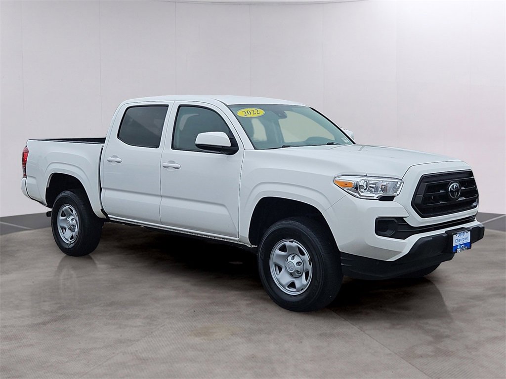 2022 Toyota Tacoma SR photo 3