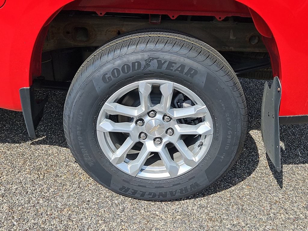 2022 Chevrolet Silverado 1500 LT - Photo 8