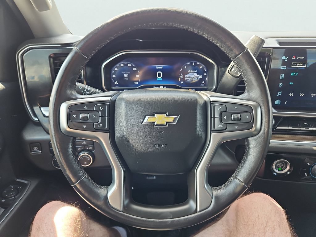 2022 Chevrolet Silverado 1500 LT - Photo 29