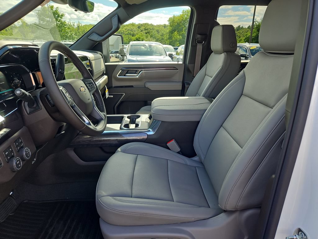 2026 Chevrolet Silverado 2500 HD LTZ - Photo 22