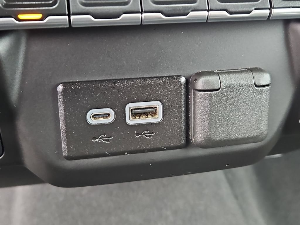 2024 GMC Sierra 1500 Pro - Photo 19