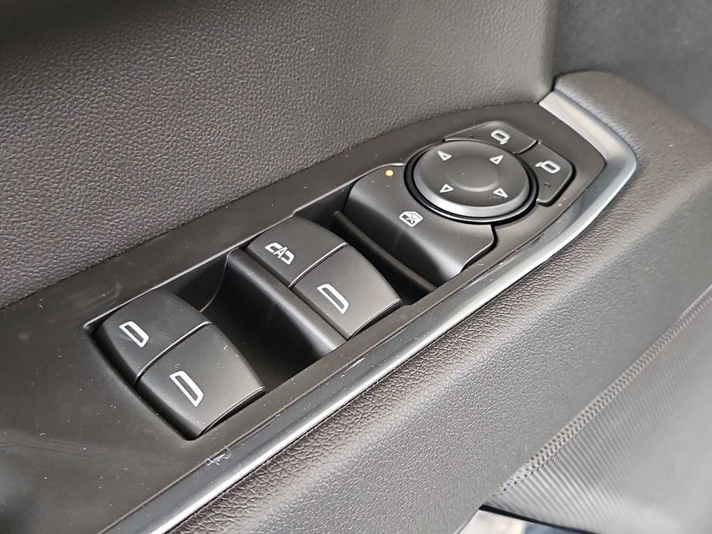 2026 Chevrolet Silverado 1500 LT - Photo 15