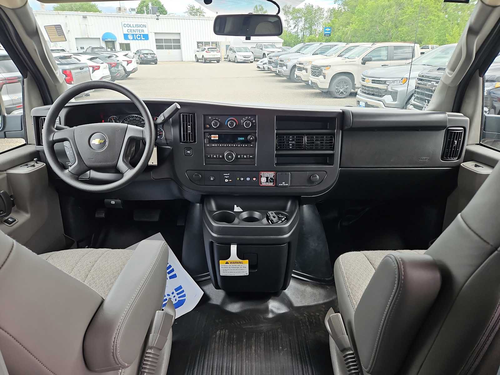 2026 Chevrolet Express Cargo Work Van - Photo 14