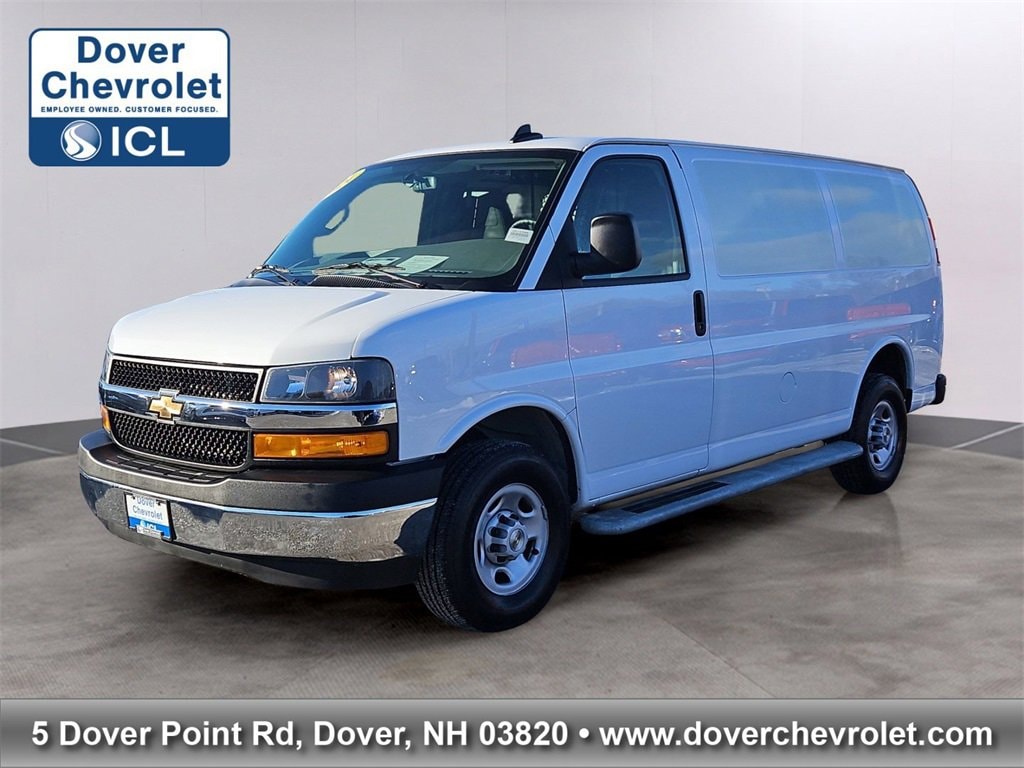 2024 Chevrolet Express Cargo Work Van's photo