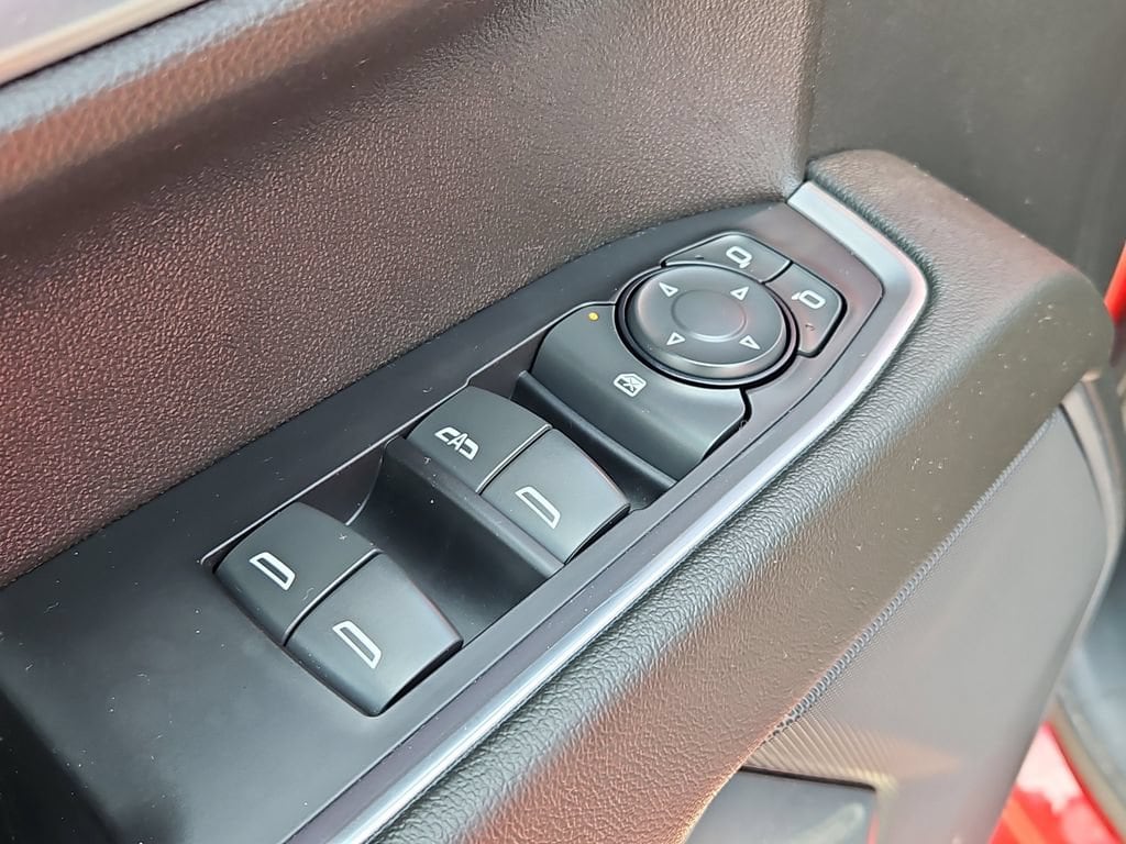 2022 Chevrolet Silverado 1500 LT - Photo 26