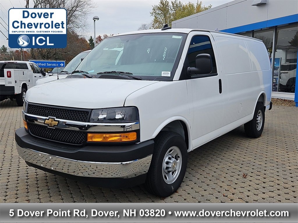 2025 Chevrolet Express Cargo Work Van's photo