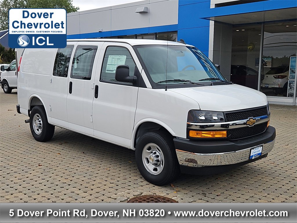 2025 Chevrolet Express Cargo Work Van's photo