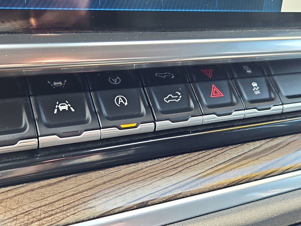 2022 Chevrolet Silverado 1500 LT - Photo 17