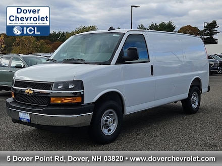 2025 Chevrolet Express Cargo WT Van