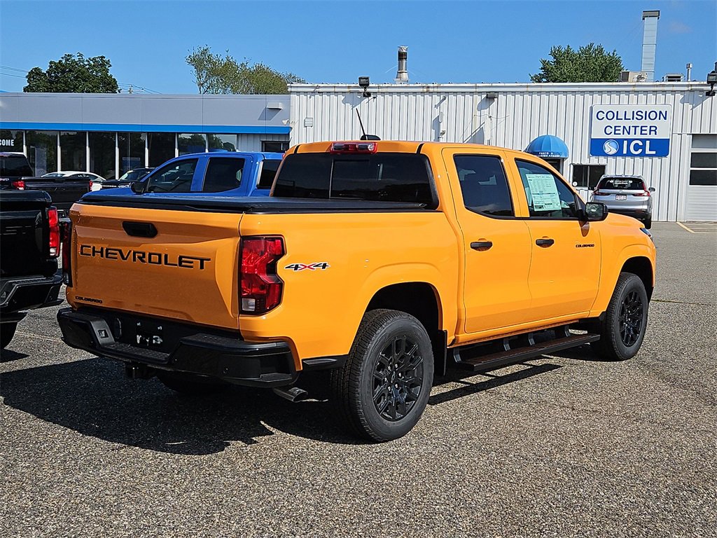 2026 Chevrolet Colorado Work Truck photo 2
