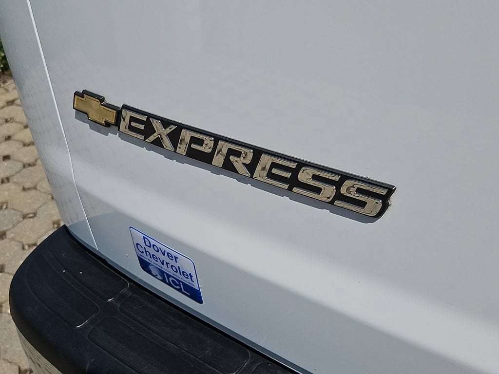 2024 Chevrolet Express Cargo Work Van - Photo 12