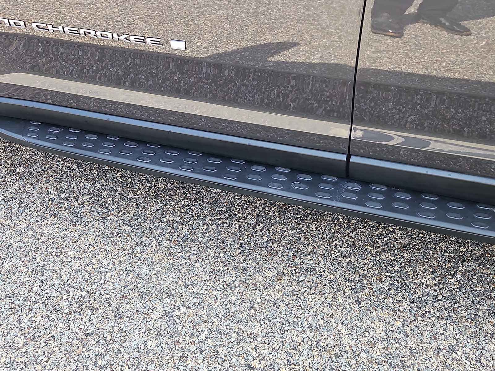 2022 Jeep Grand Cherokee Laredo - Photo 21