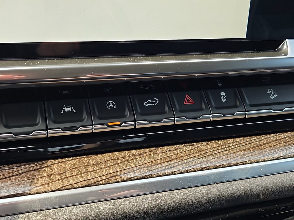 2026 Chevrolet Silverado 1500 LT - Photo 10