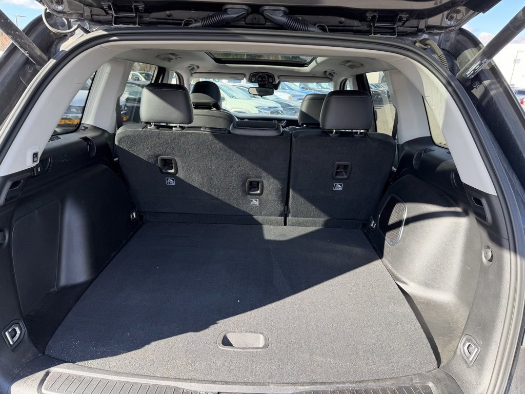 2023 Jeep Cherokee 4xe photo 3