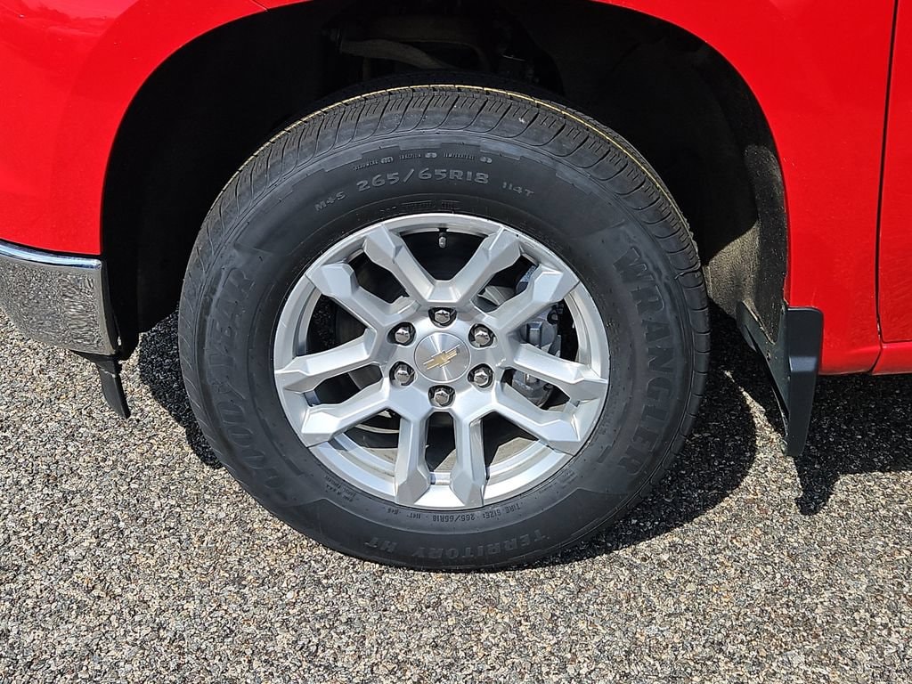 2022 Chevrolet Silverado 1500 LT - Photo 7