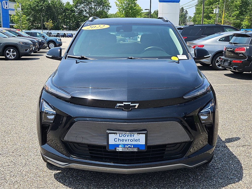 Used 2022 Chevrolet Bolt EUV LT with VIN 1G1FY6S03N4106163 for sale in Dover, NH