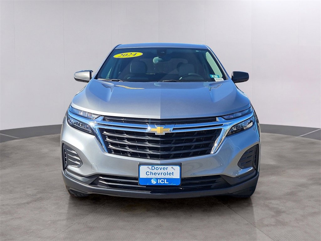 2024 Chevrolet Equinox LS photo 2