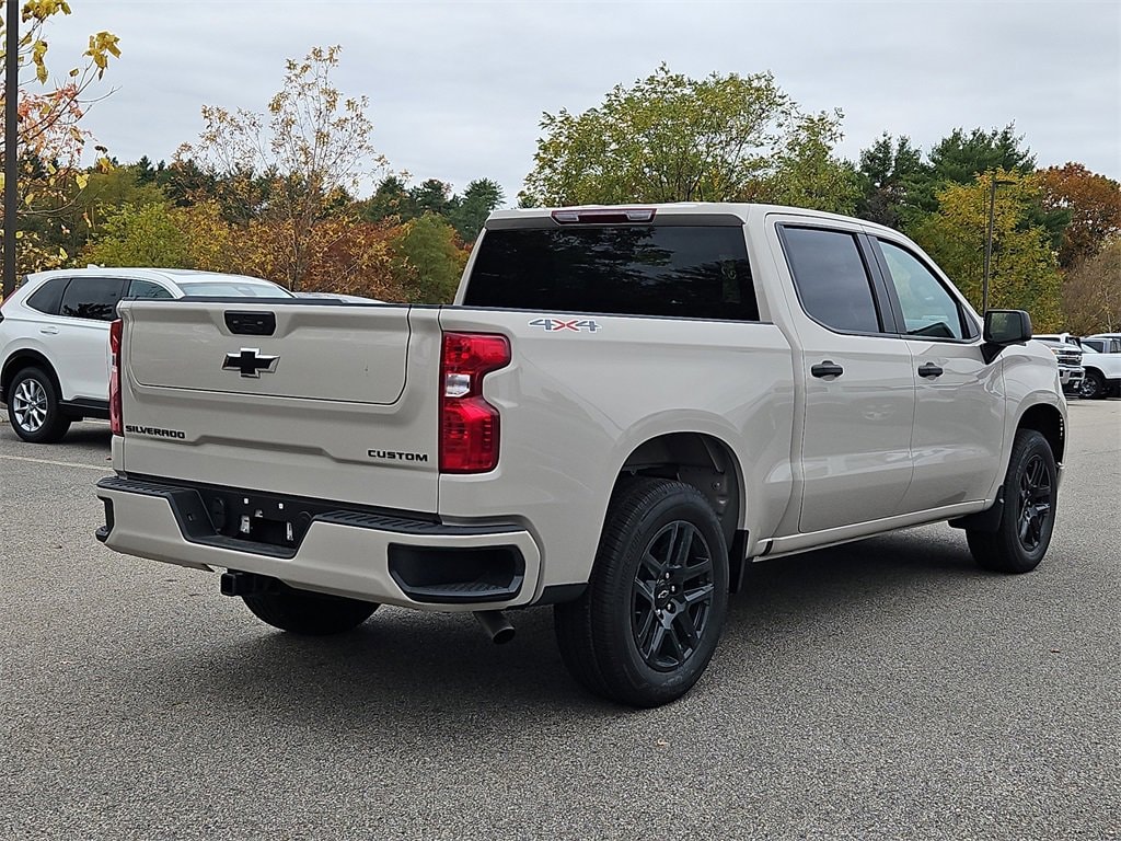New 2026 Chevrolet Silverado 1500 Custom Truck