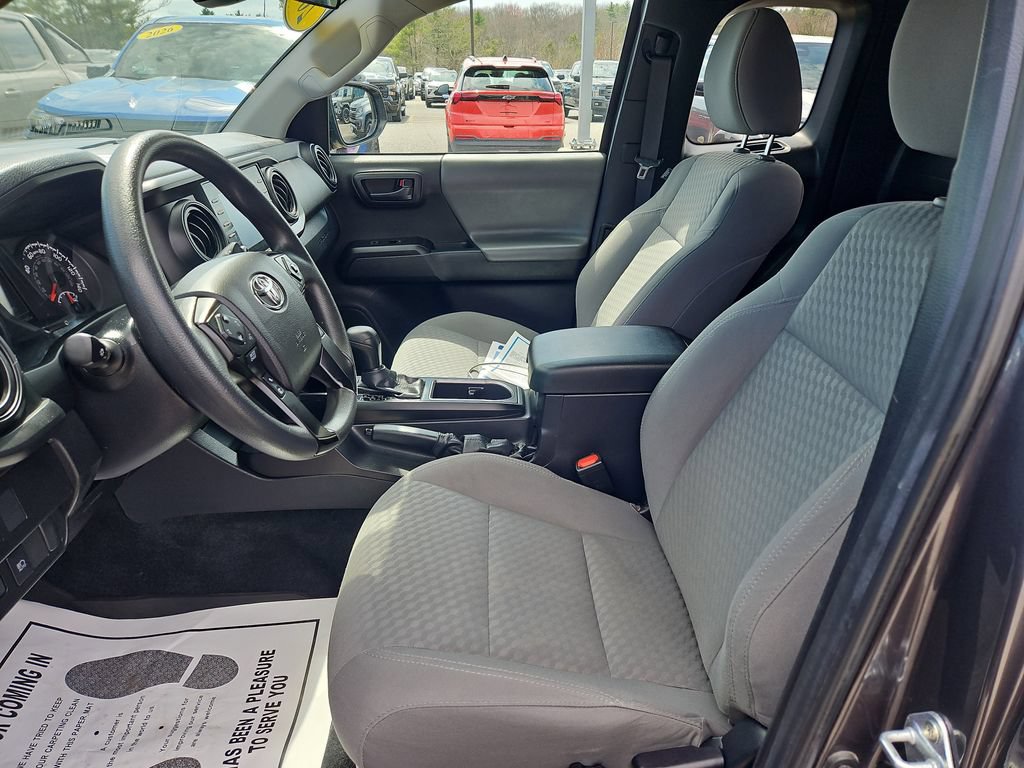 2022 Toyota Tacoma SR - Photo 25