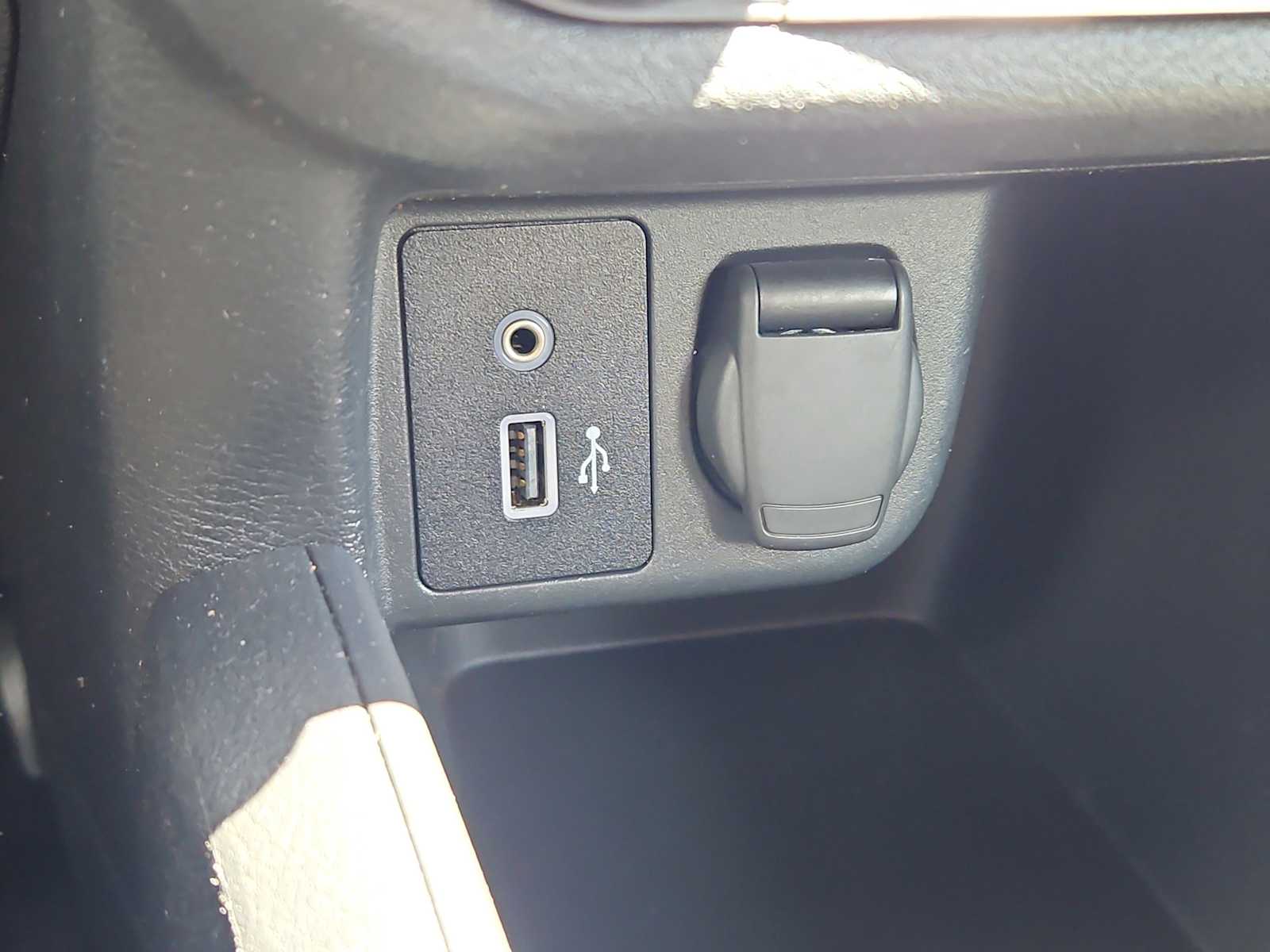 2024 Nissan Versa Sedan S - Photo 17