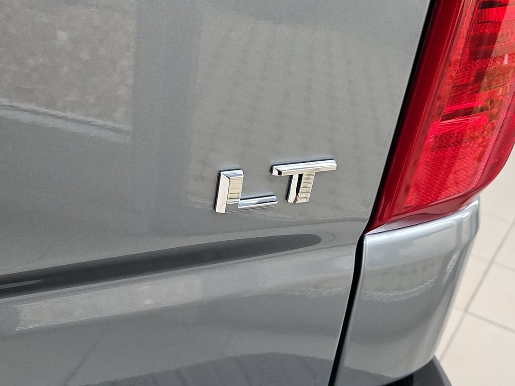 2026 Chevrolet Silverado 1500 LT - Photo 6