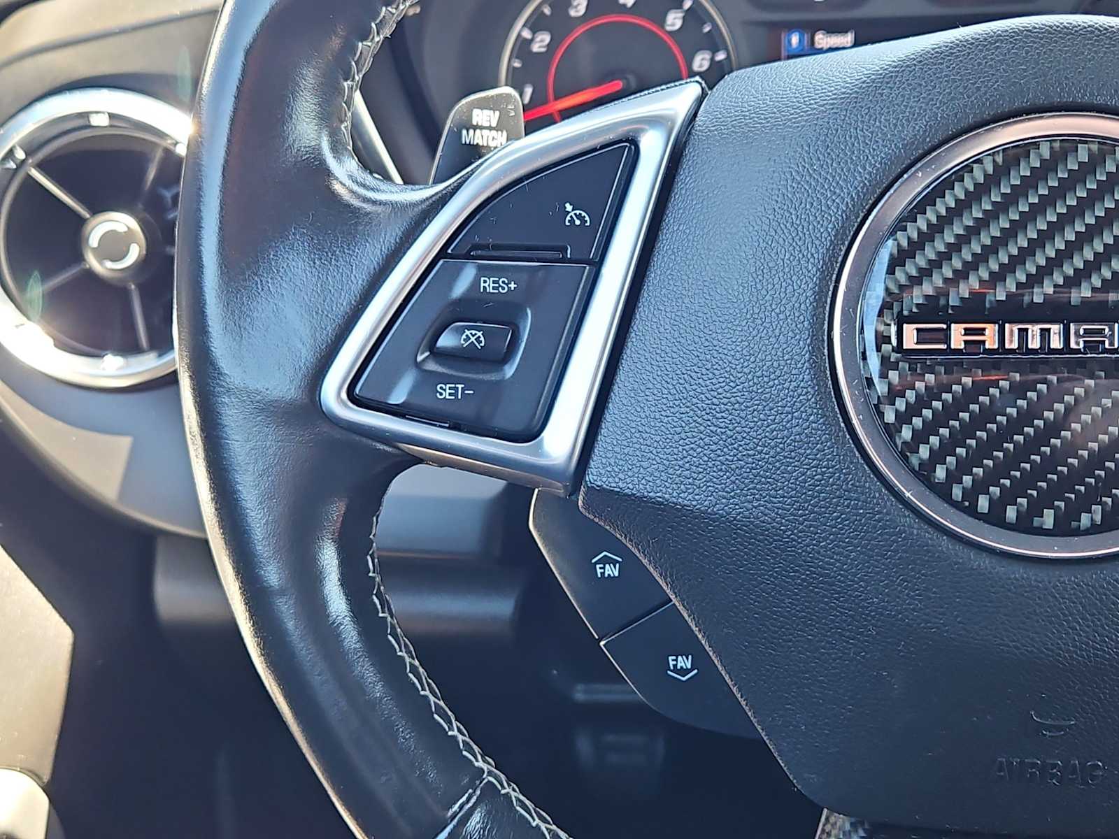 2021 Chevrolet Camaro LT1 - Photo 20