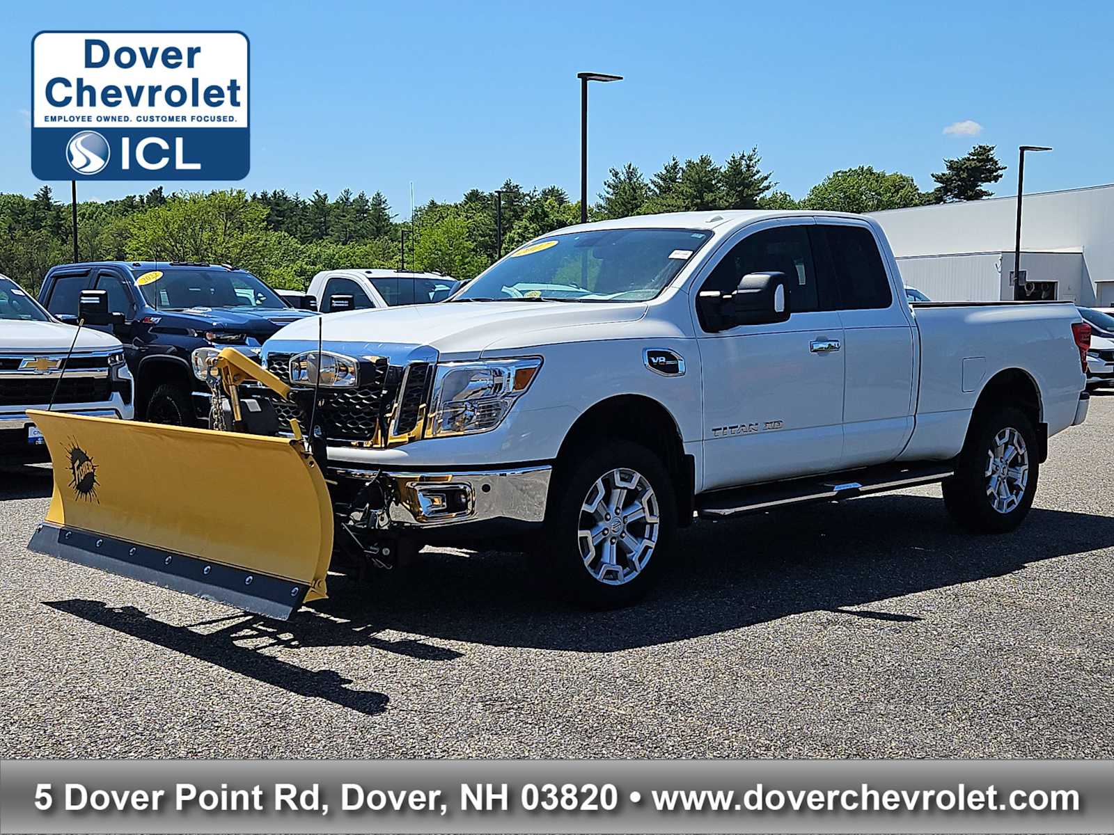 2017 Nissan Titan XD SV King Cab 4x4 SWB's photo