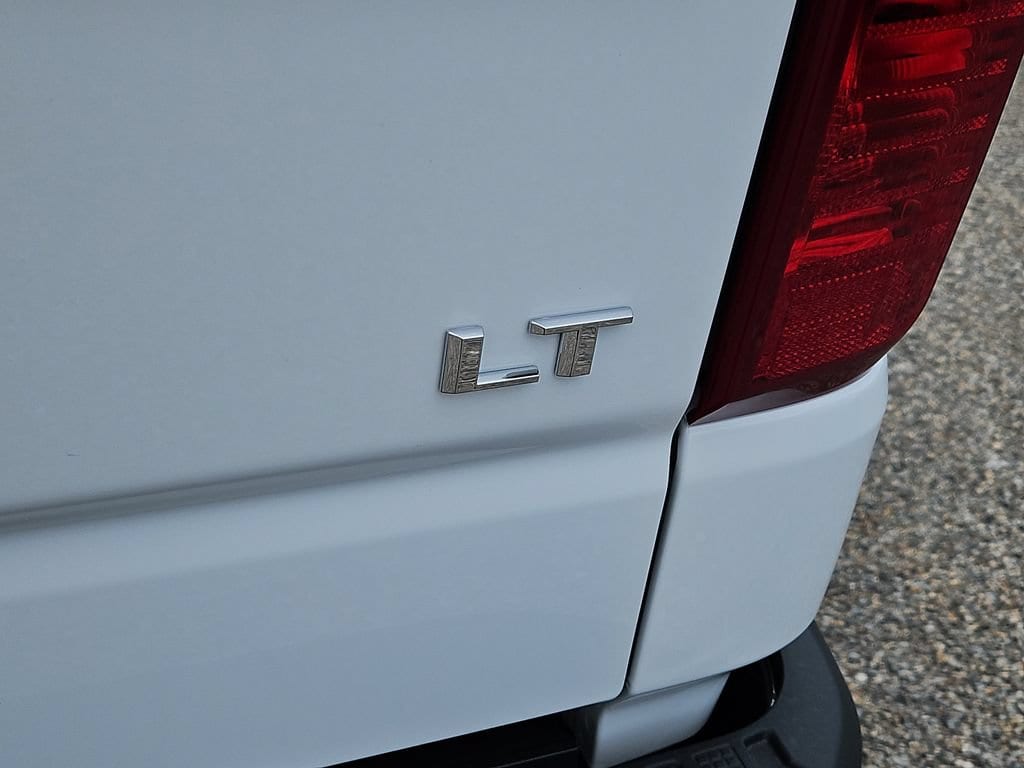 2026 Chevrolet Silverado 1500 LT - Photo 6