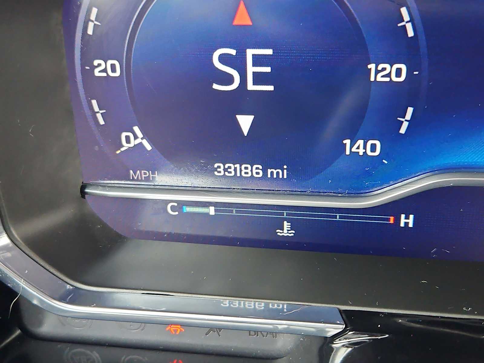 2025 Chevrolet Silverado 1500 LT - Photo 13