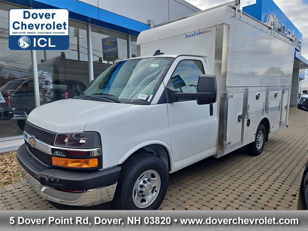 New 2025 Chevrolet Express Cutaway 3500 1WT Cutaway Van