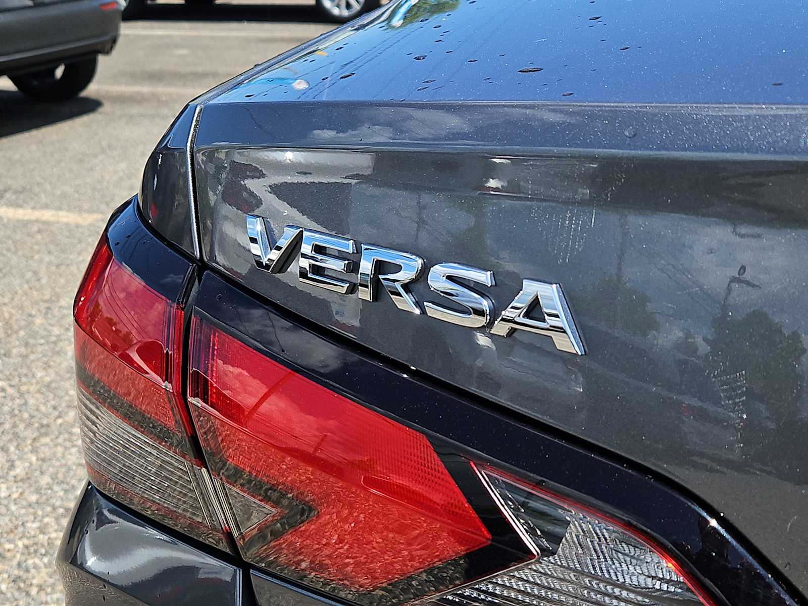 2024 Nissan Versa Sedan S - Photo 12