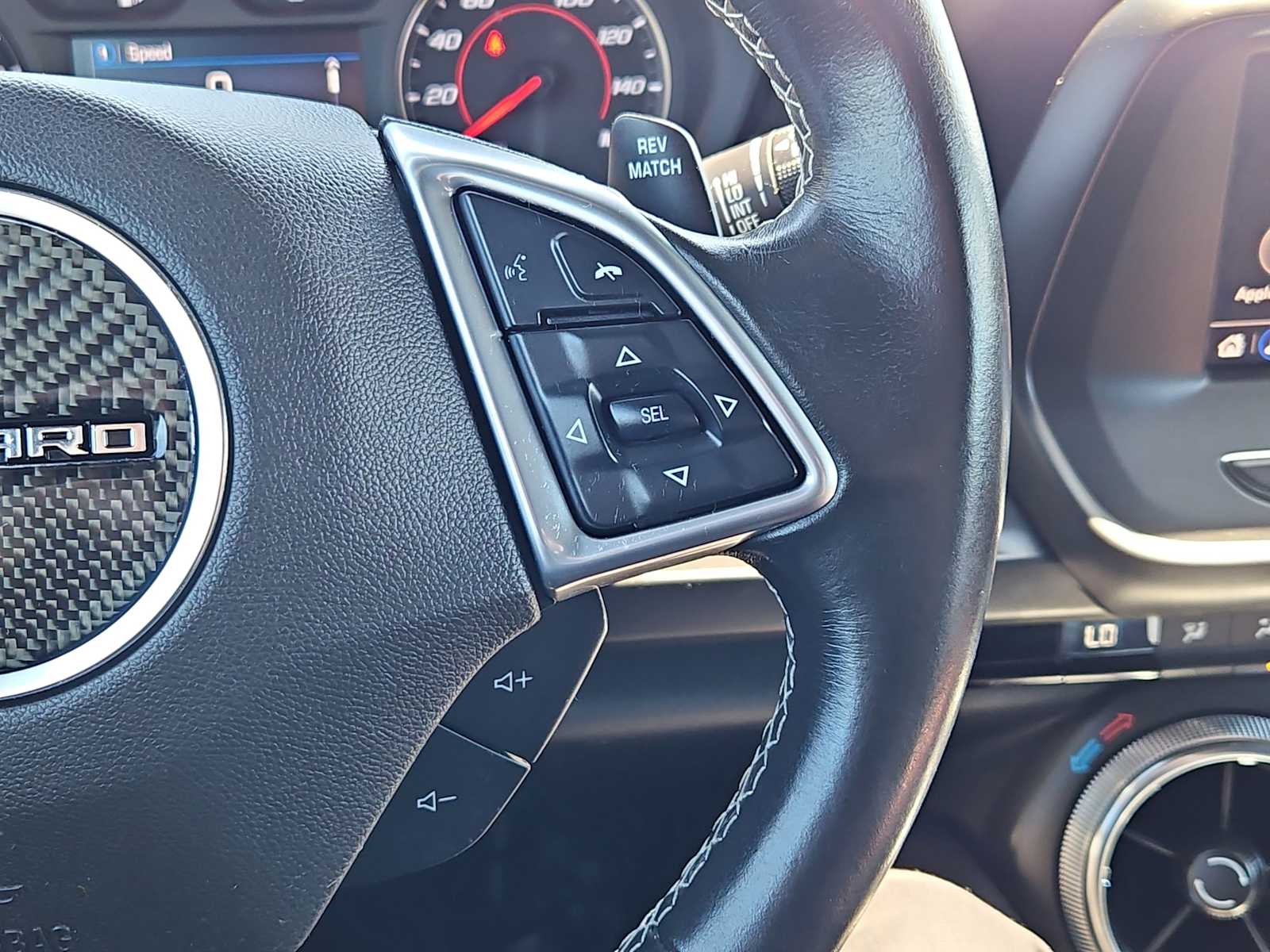 2021 Chevrolet Camaro LT1 - Photo 21
