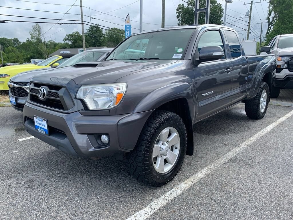 Used 2014 Toyota Tacoma ACC CAB 4WD V6 AT