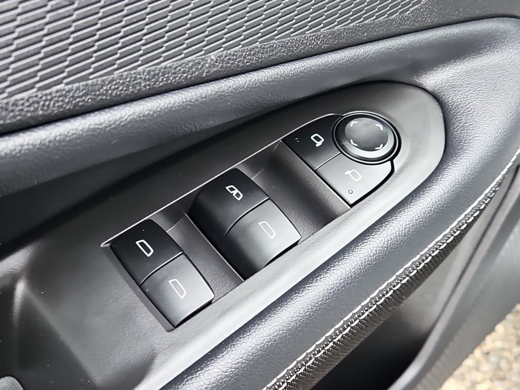 2025 Chevrolet Blazer EV LT - Photo 13