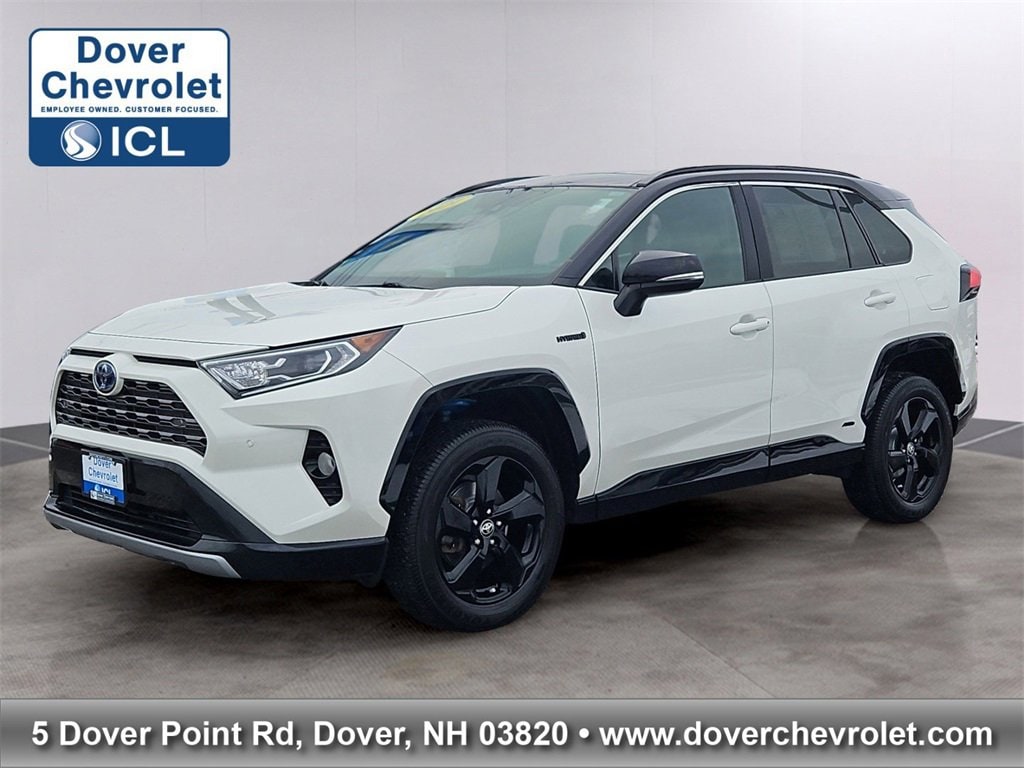 2021 Toyota RAV4 XSE's photo