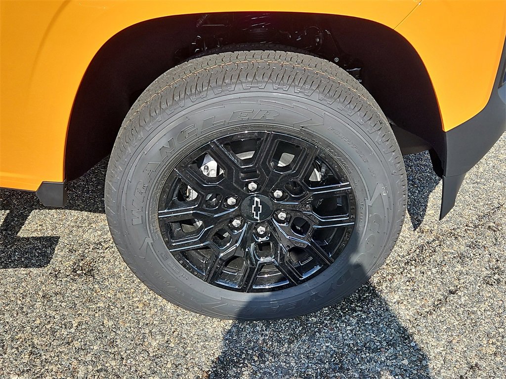 2026 Chevrolet Colorado Work Truck photo 3