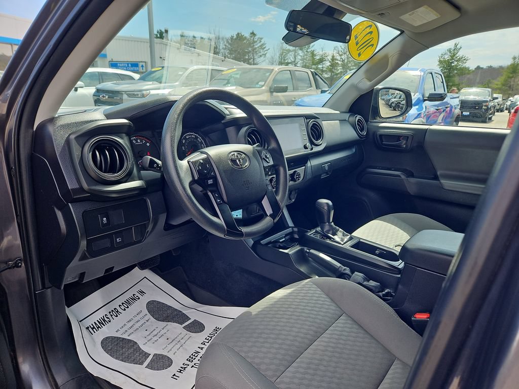 2022 Toyota Tacoma SR - Photo 11