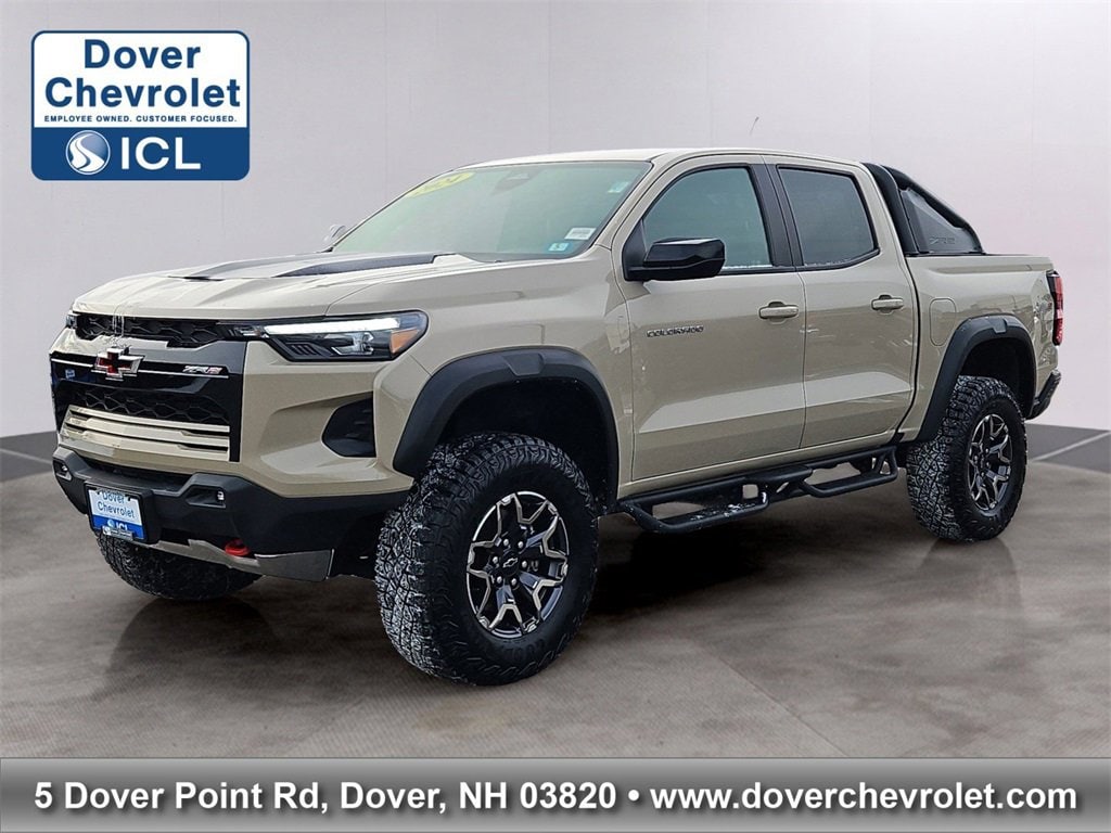 2024 Chevrolet Colorado ZR2's photo