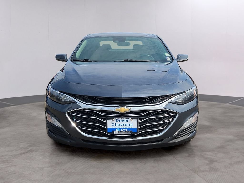 Used 2020 Chevrolet Malibu 1LT with VIN 1G1ZD5STXLF045506 for sale in Dover, NH