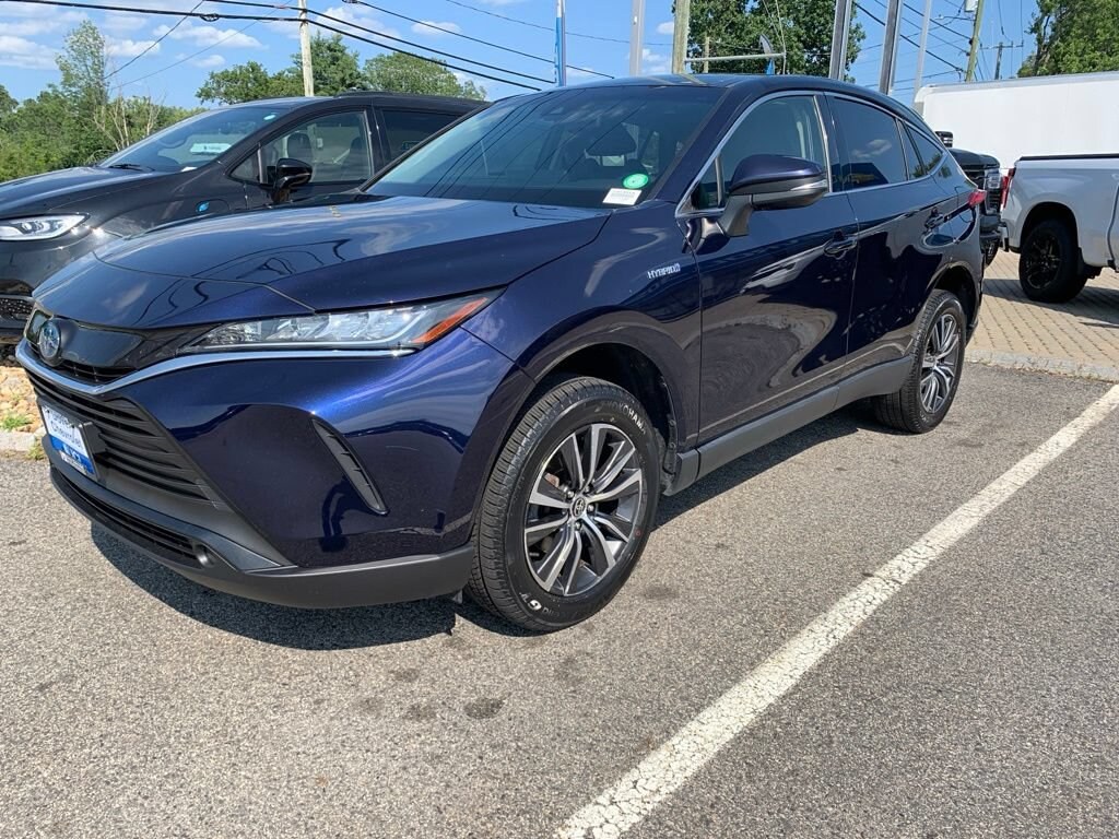 Used 2021 Toyota Venza LE SUV