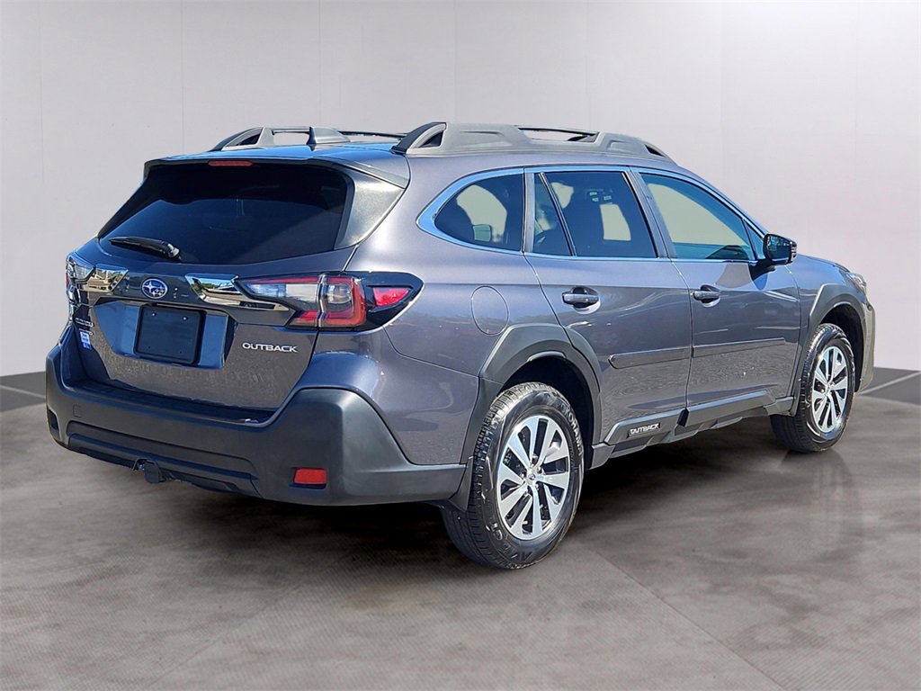 2025 Subaru Outback Premium photo 4